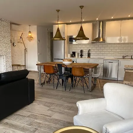 Windsor Apartment