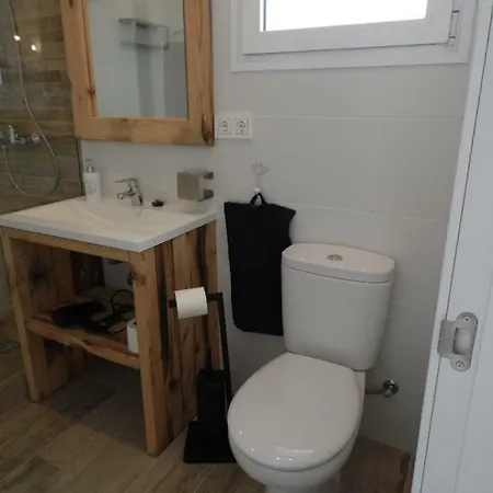 Windsor Apartment *